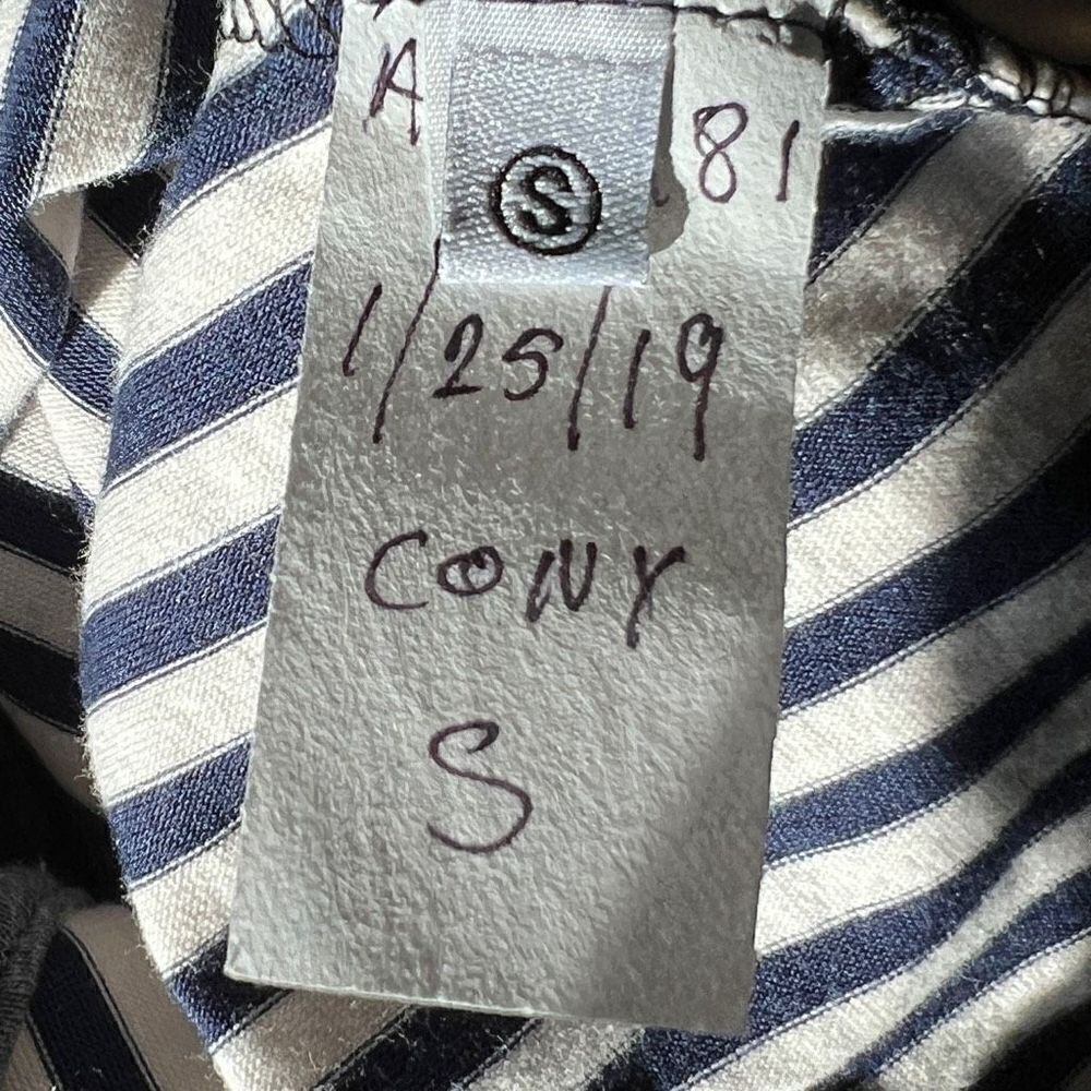 Anthropologie TLA V-Neck Stripe Shirt- Small - NWT - Picture 15 of 15